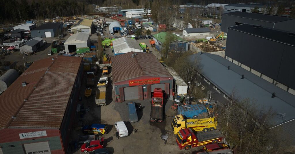 Hinaus Luostarisen Helsingin hinausliikkeen toimipiste